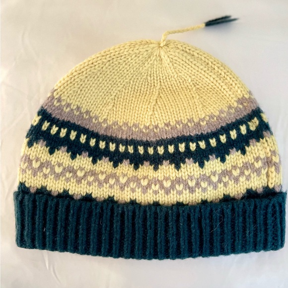 NWT BURBERRY FAIR ISLE BEANIE HAT CASHMERE / WOOL - GREEN / CREAM / TAN - Picture 2 of 11